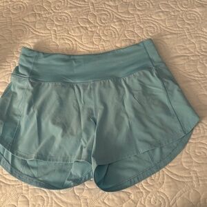 Lululemon Speed Up 4" Lined shorts. Size 4 Sky Blue
